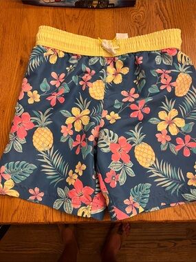Tommy Bahama Kids Tropical Pineapple Swim Shorts